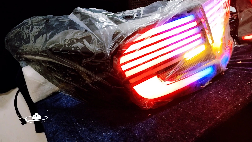 本田雅阁10十代雅阁. led幻彩升级改装尾灯