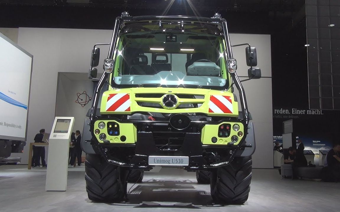 【越野】梅赛德斯-奔驰 乌尼莫克unimog u530 底盘卡车