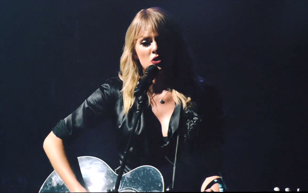 corneliastreettaylorswiftcityofloverconcert2019