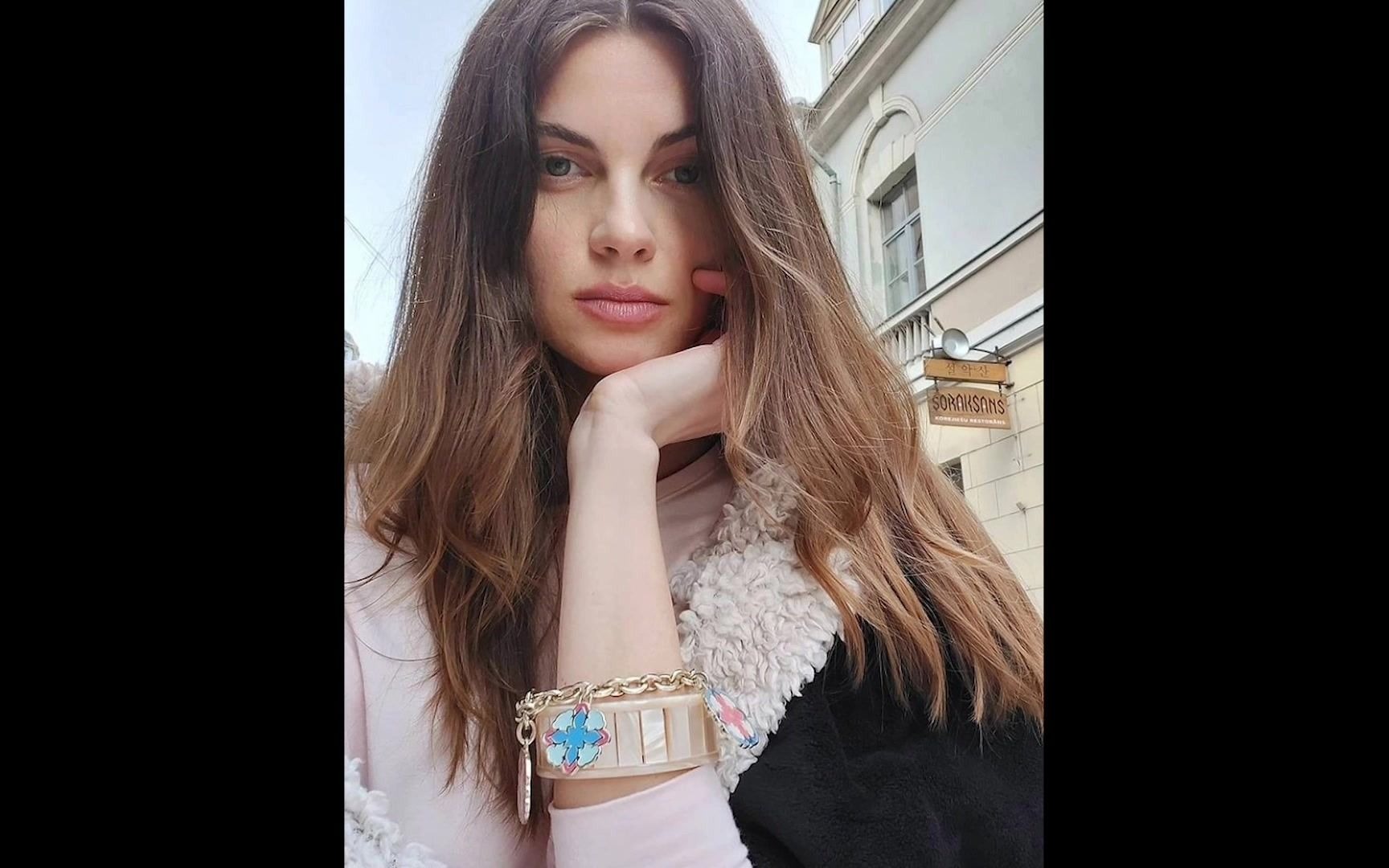 生化危机8村庄母神米兰达脸模anjavoskresensk东欧女神ins照