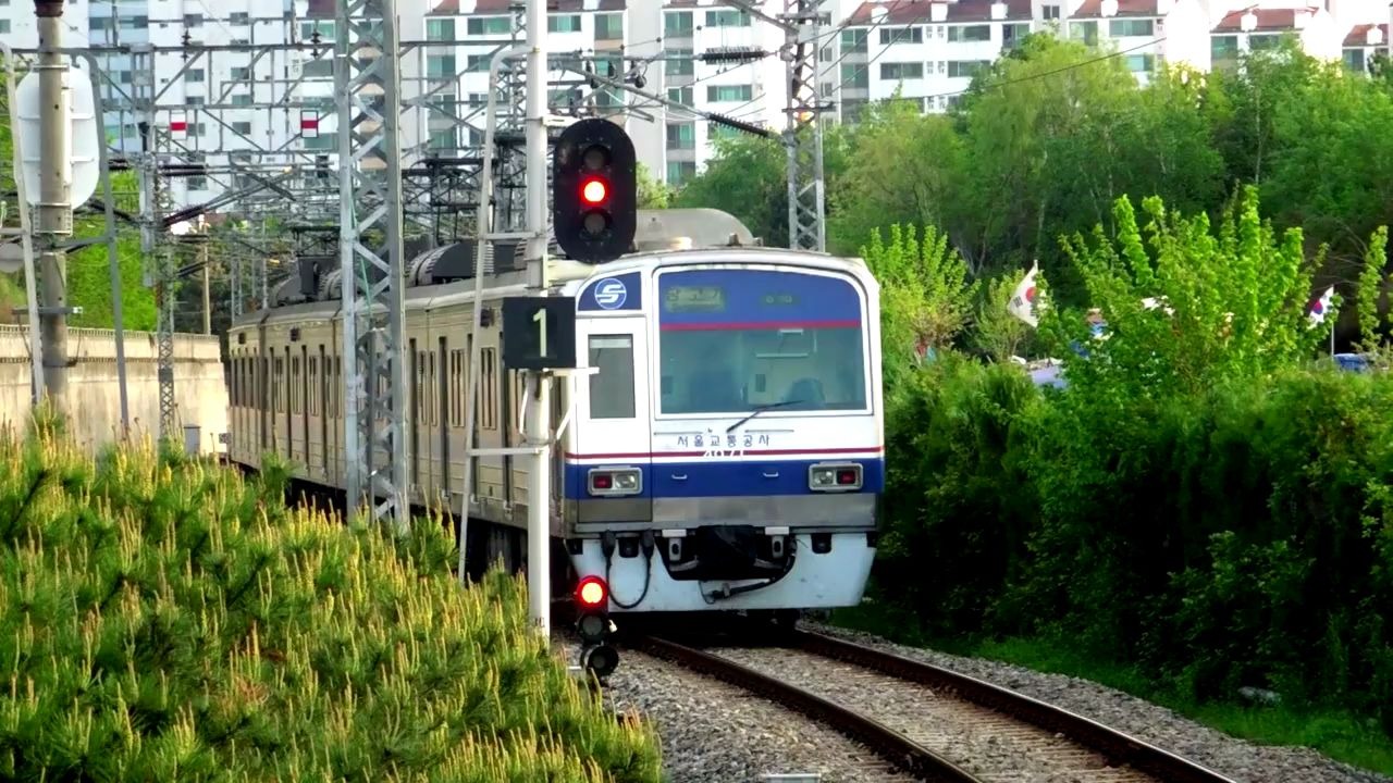 【韩国铁道】首尔地铁4号线乌耳岛站进站(乌耳岛站方向)哔哩哔哩bilibili