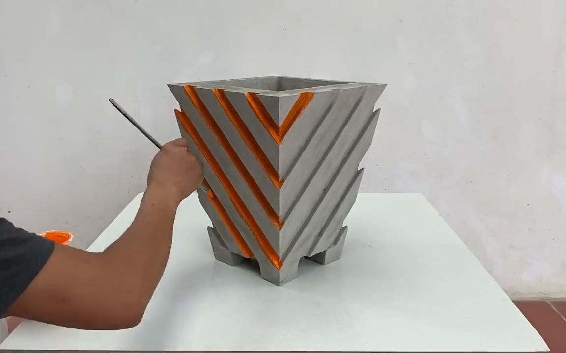 【水泥模型】用水泥和泡沫塑料制作极其独特的花盆的新设计