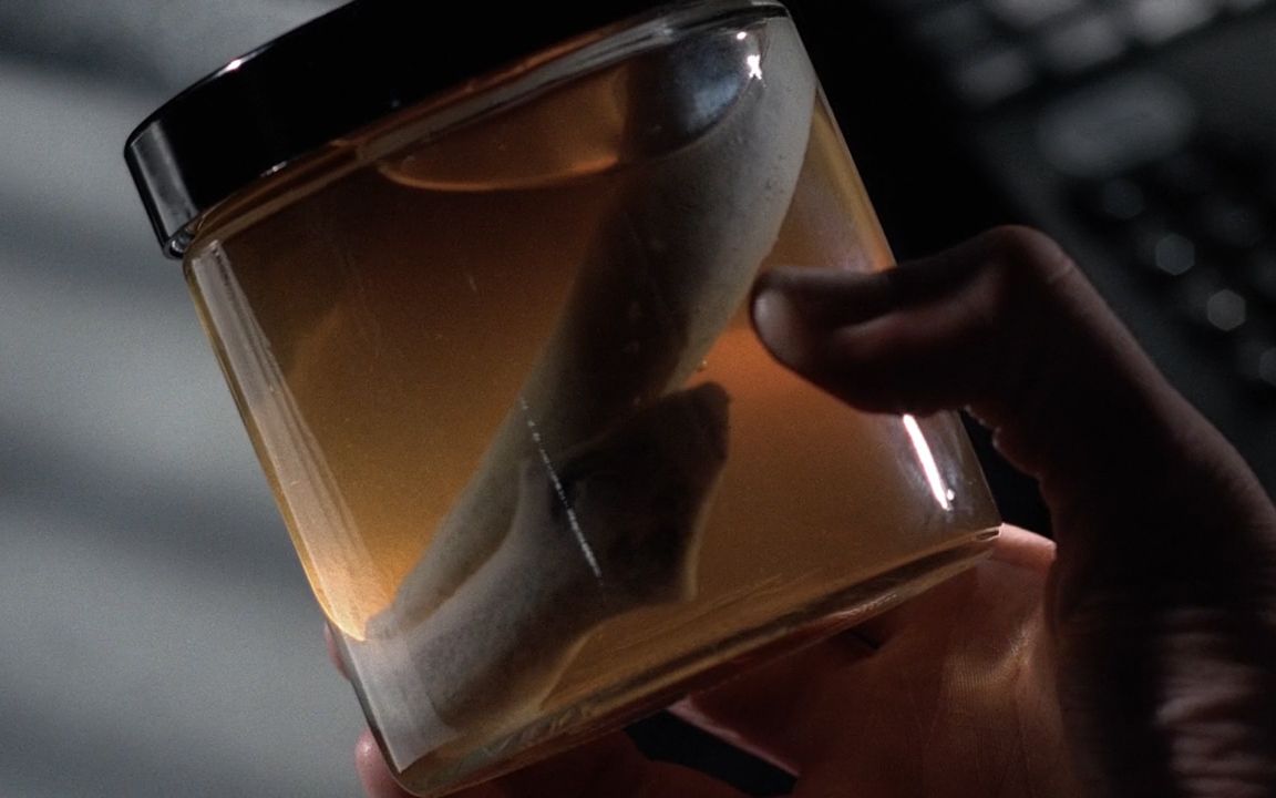 x档案第二季第二集下水道的变异水蛭人