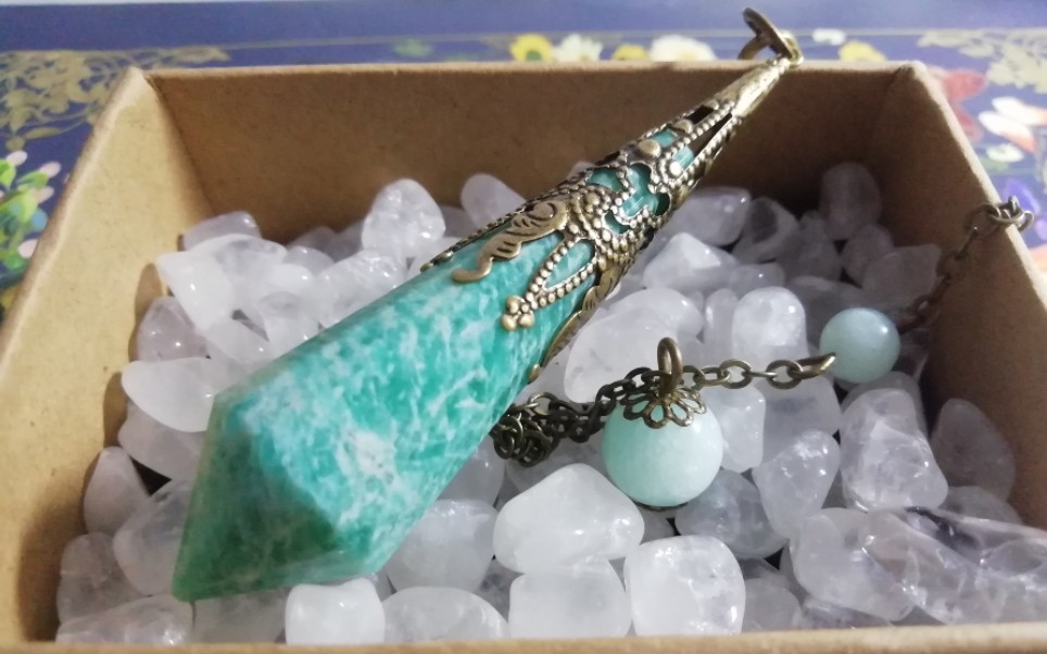 开箱天河石灵摆开箱仿佛能看到流动的溪水