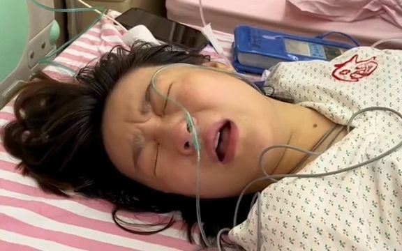 剖腹产后压肚子比生娃还痛?只有经历过的女人才懂