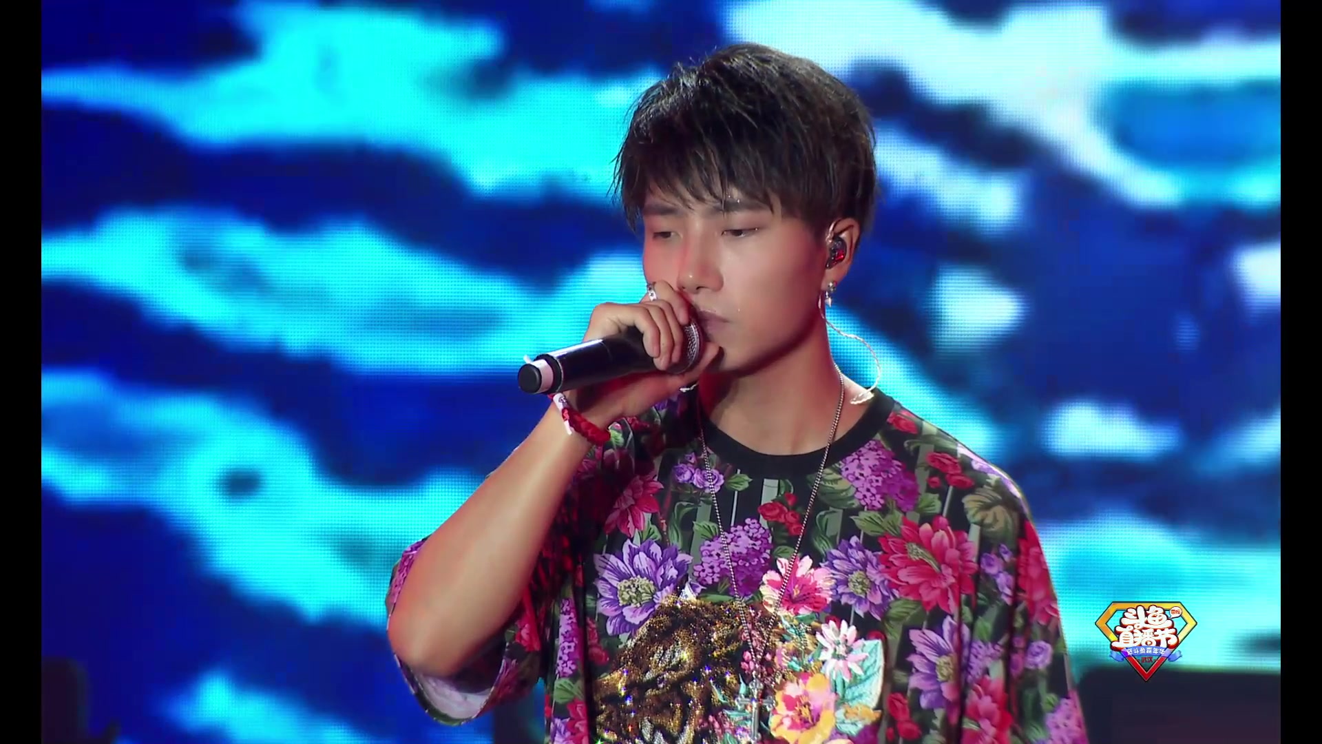 尧顺宇斗鱼粉丝节第四首暖心曲目太阳2p水友视角3p杰尼干视角