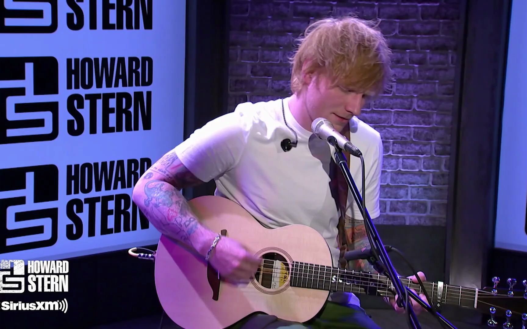 [图]Ed Sheeran黄老板电台表演 “End of Youth” Live on the Stern Show