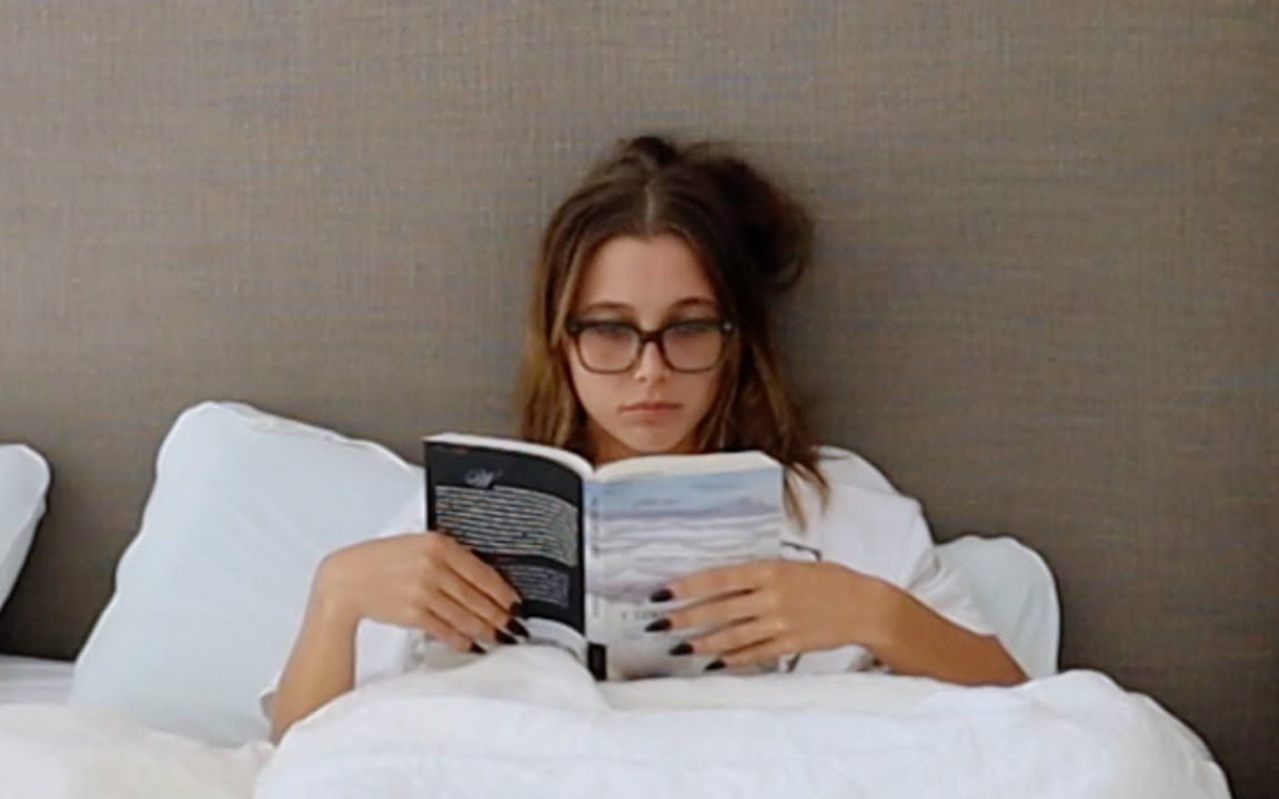 【emma chamberlain】【中英双语】| 床 |bed哔哩哔哩bilibili