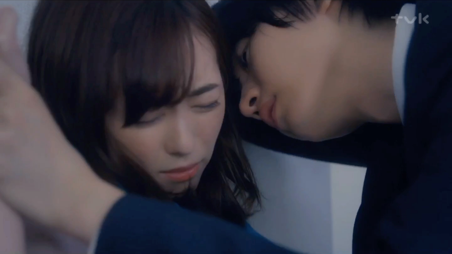 【咖啡遇见香草】霸道总裁深见宏斗在线壁咚