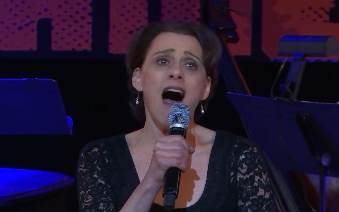 [图]Tony nominee Judy Kuhn sings “Colors of the Wind”