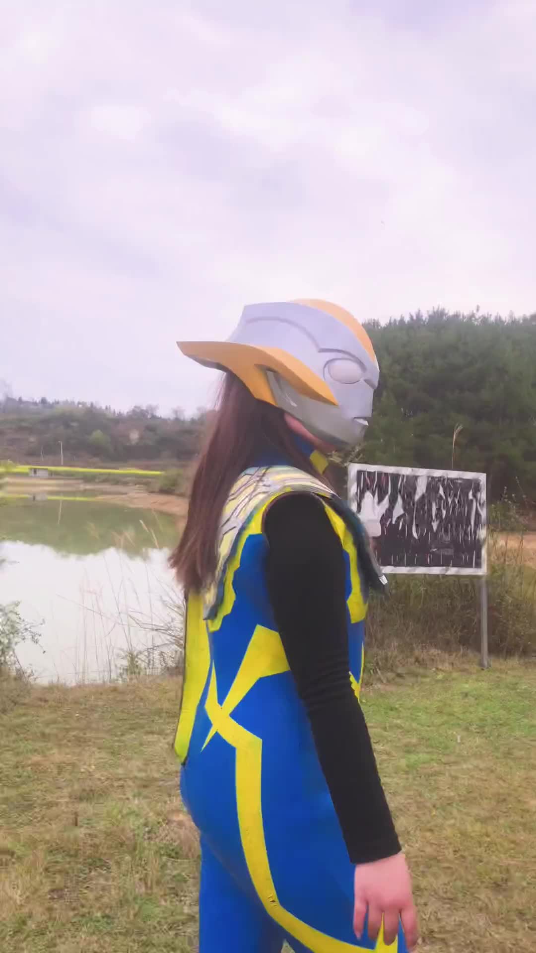 你相信光吗 #cos #相信光 #一种很新的cosplay #格丽乔奥特曼