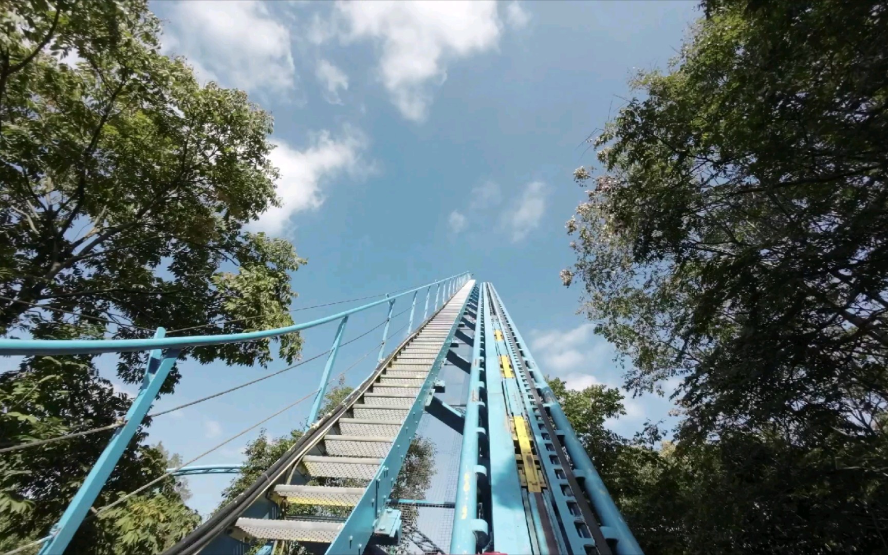 上海欢乐谷-蓝月飞车第一视角