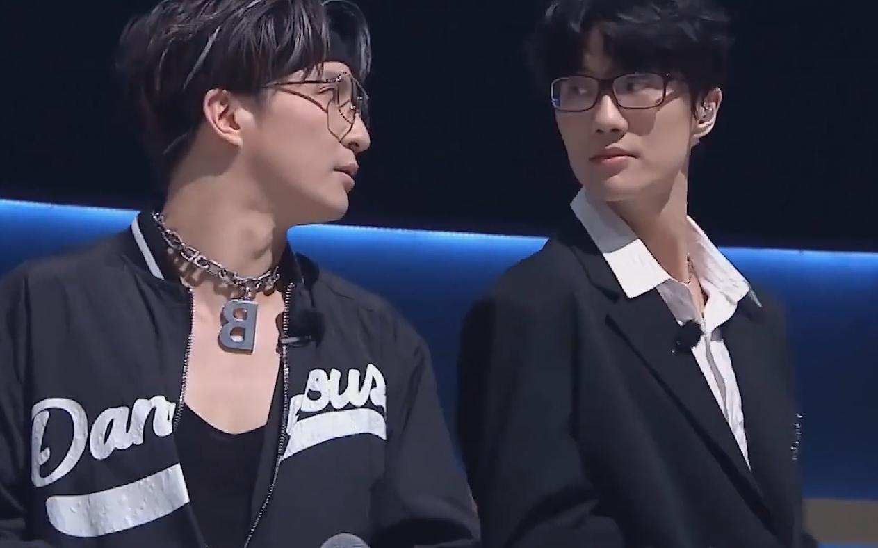 薛之谦x许嵩 当他们两个杠上了.