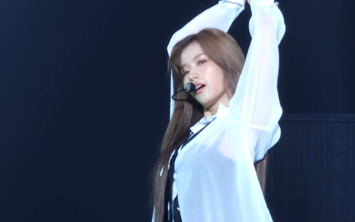 230903 sana 单独舞台- new rules