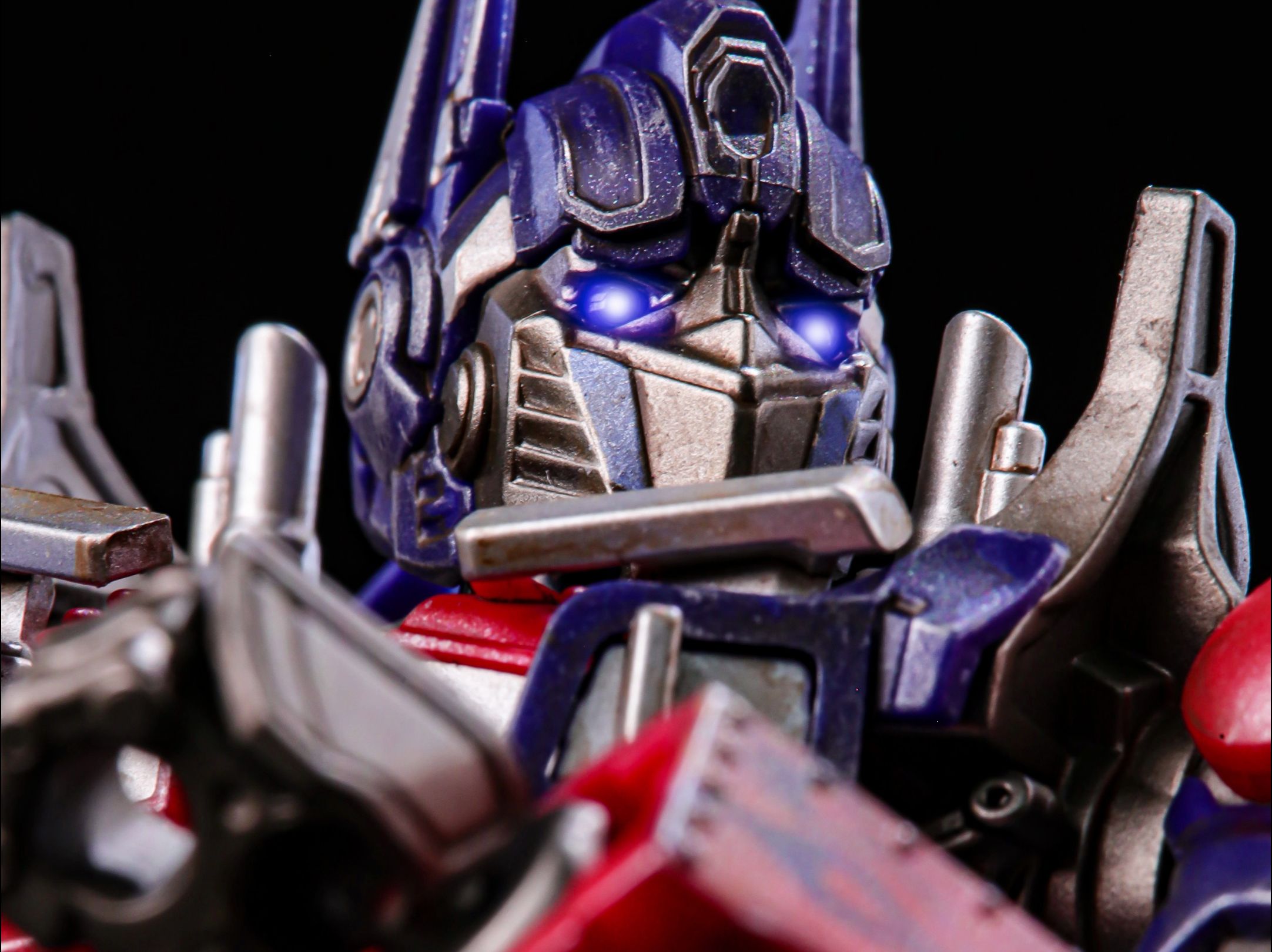 小涂一下增加质感 布鲁可积木人变形金刚1擎天柱威震天