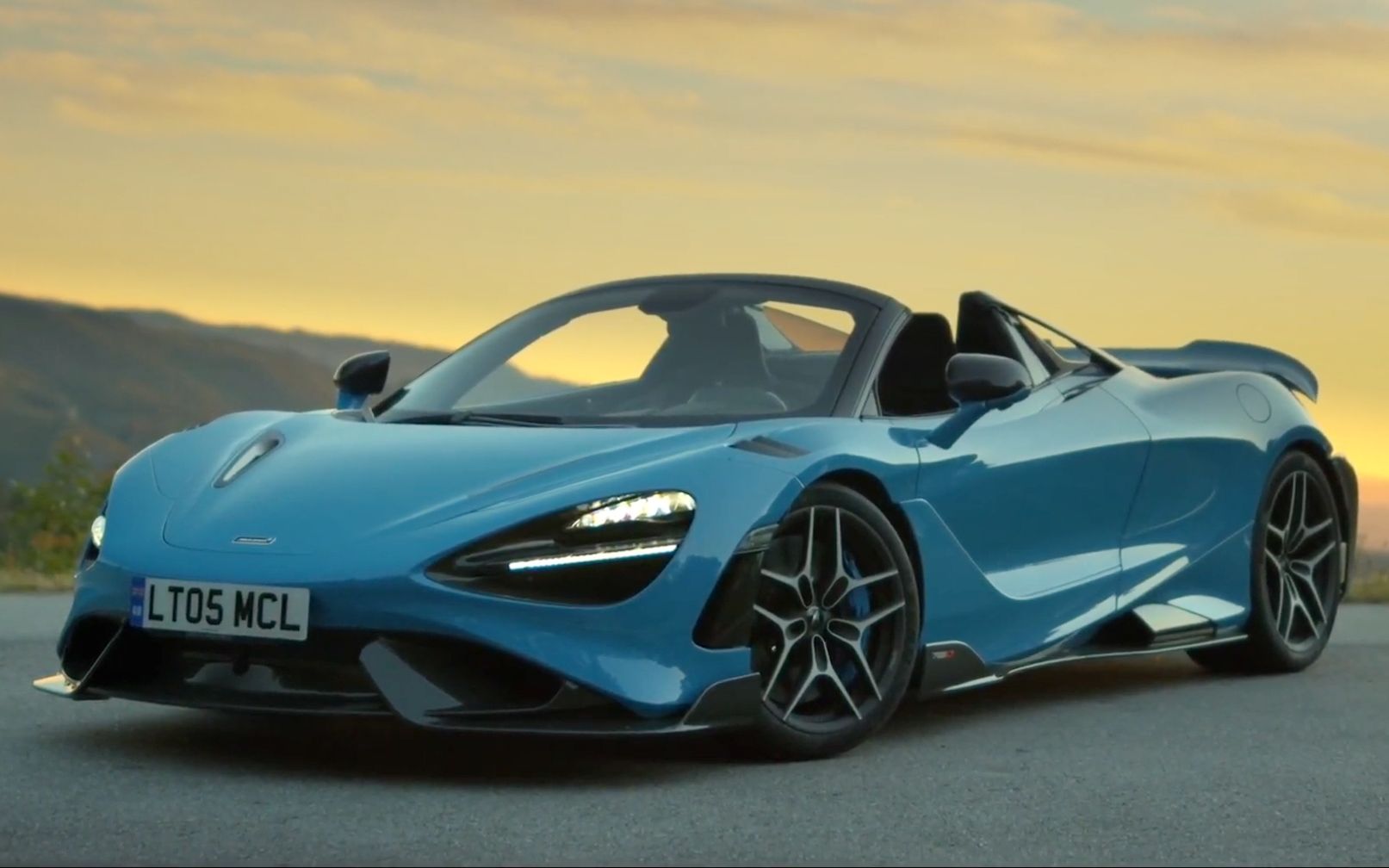 迈凯伦765lt spider/最强大敞篷车【2022款】