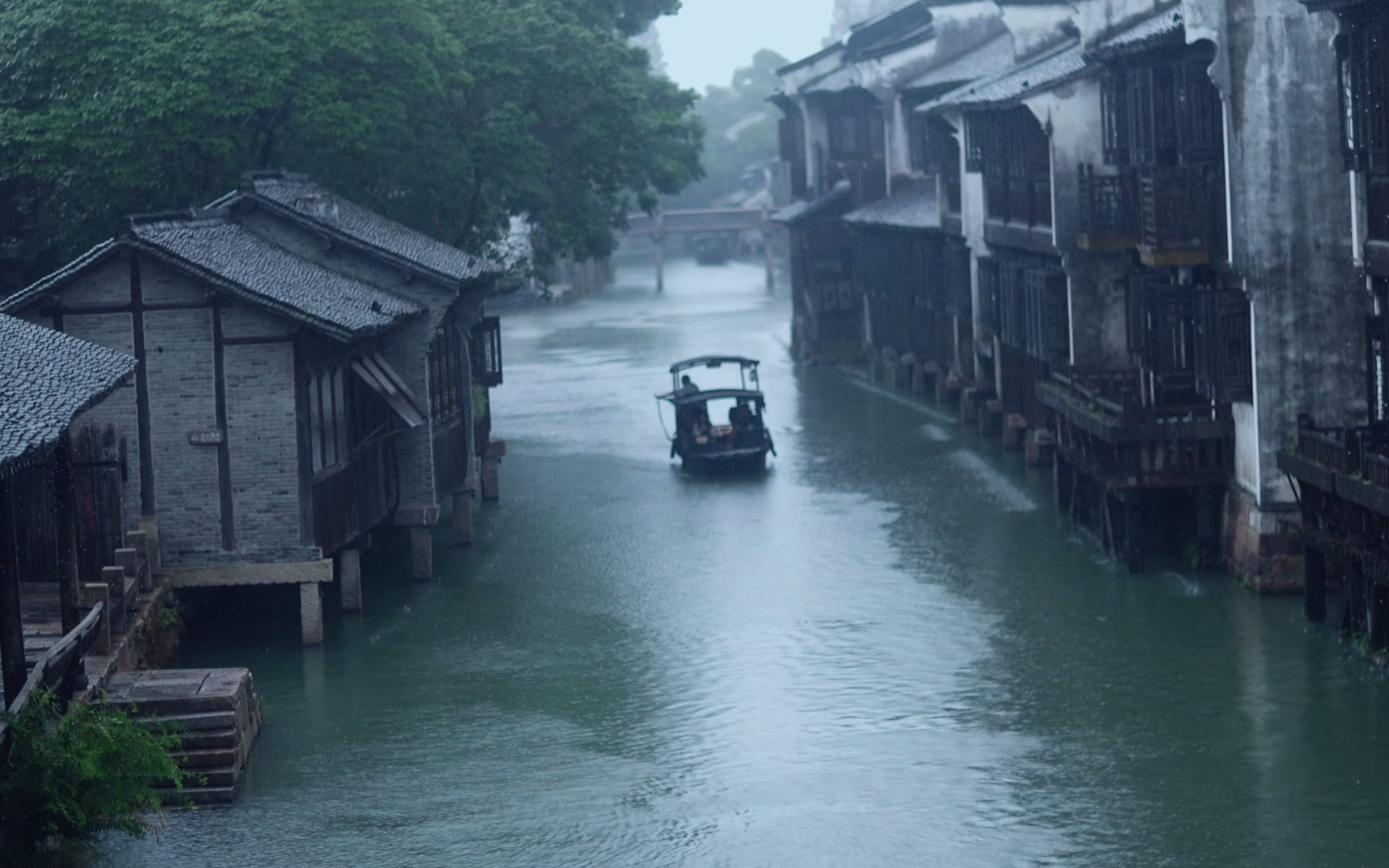 [图]都到秋天月圆雨快停了|你还不下一趟江南吗|