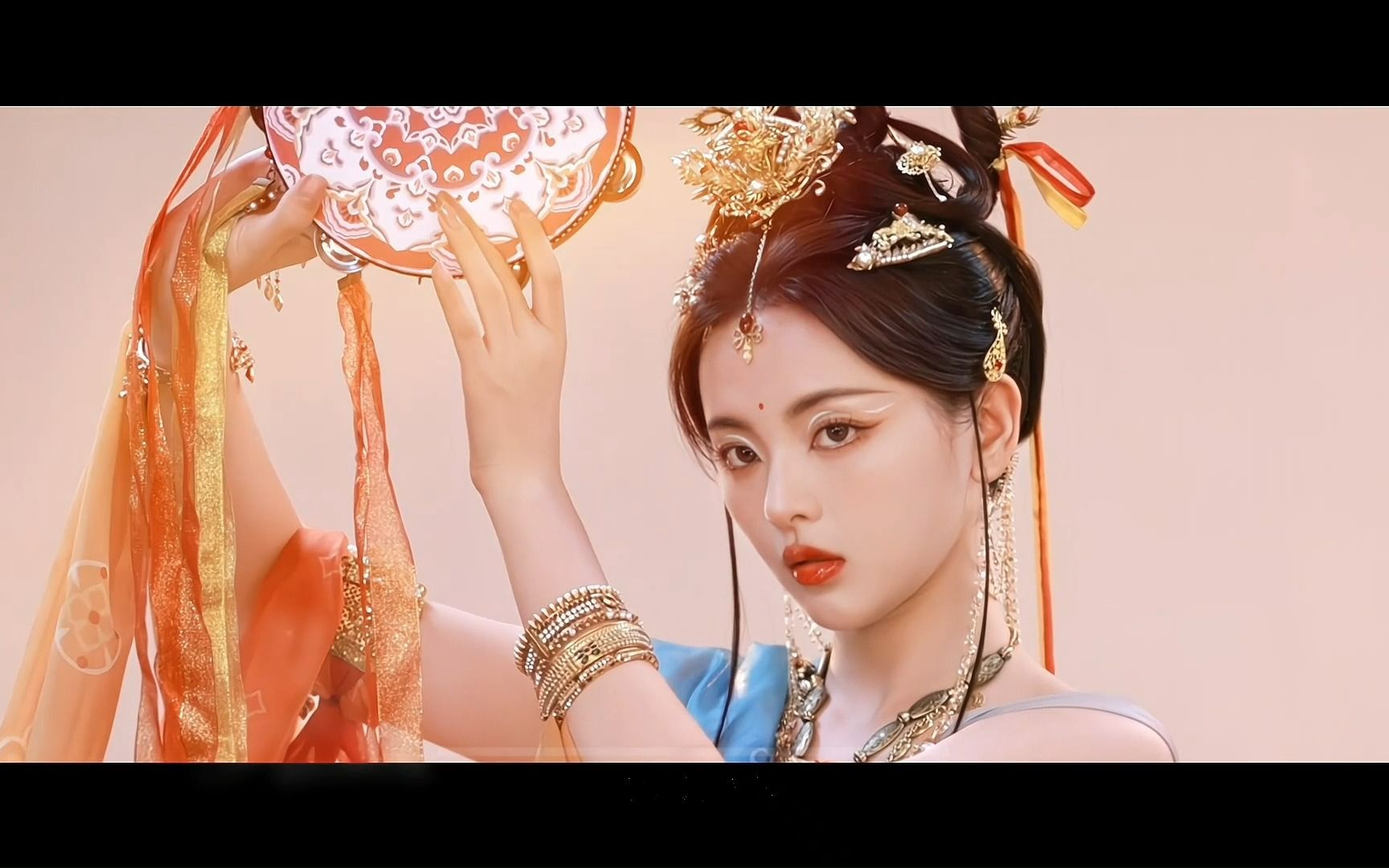 杨超越敦煌造型