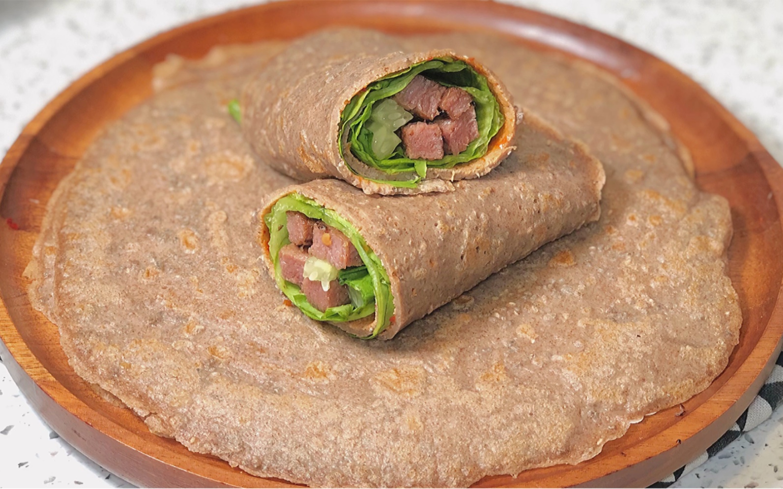 懒人版奇亚籽全麦早餐卷饼,不用揉面超简单,营养丰富又健康