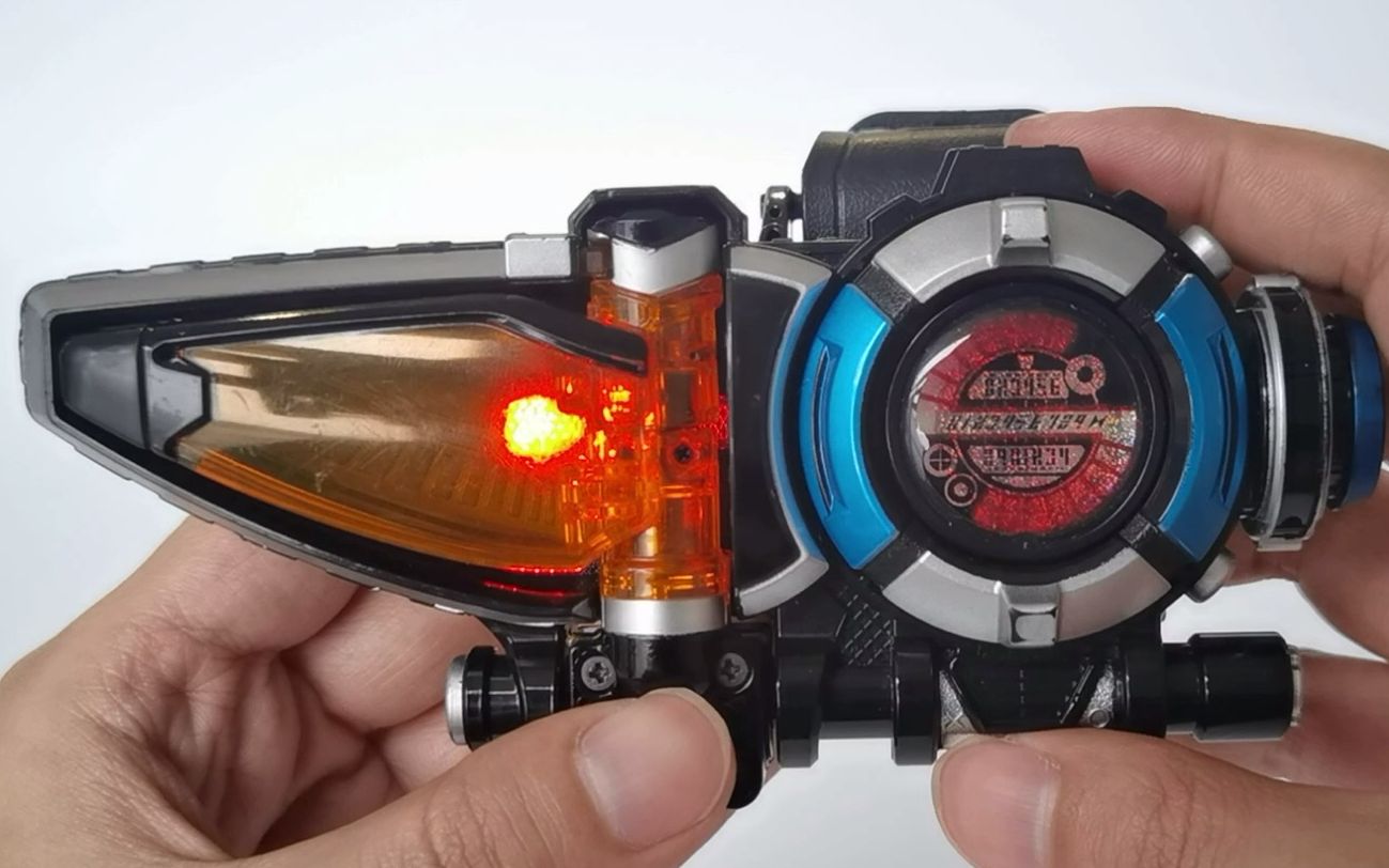 [图]【随缘测评】It's morphing time 特命战队Gobusters 变身手环morphin bracelet