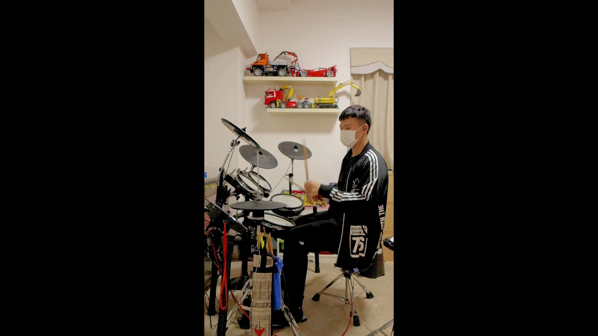 活动  whiplash/架子鼓