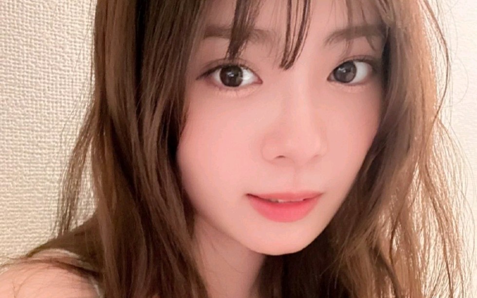 【星乃梦奈/鞍马祢音】猫猫最新自拍