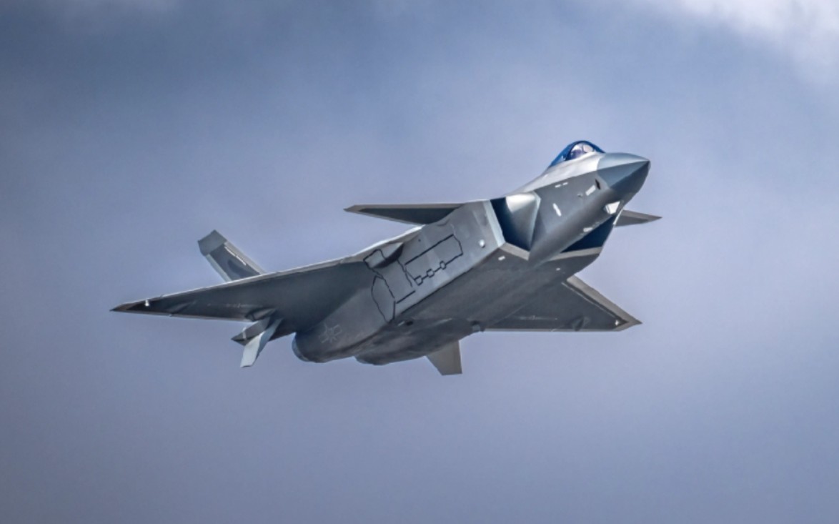 2022年珠海航展歼20飞行表演无遮挡纯享版01