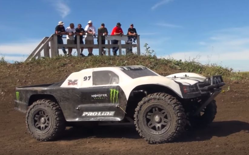 rc遥控车 1/5baja越野比赛