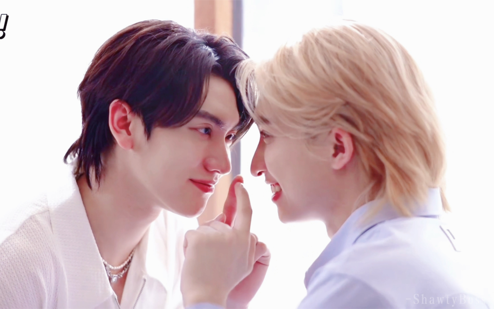 【bossnoeul】极致暧昧的眼神拉丝