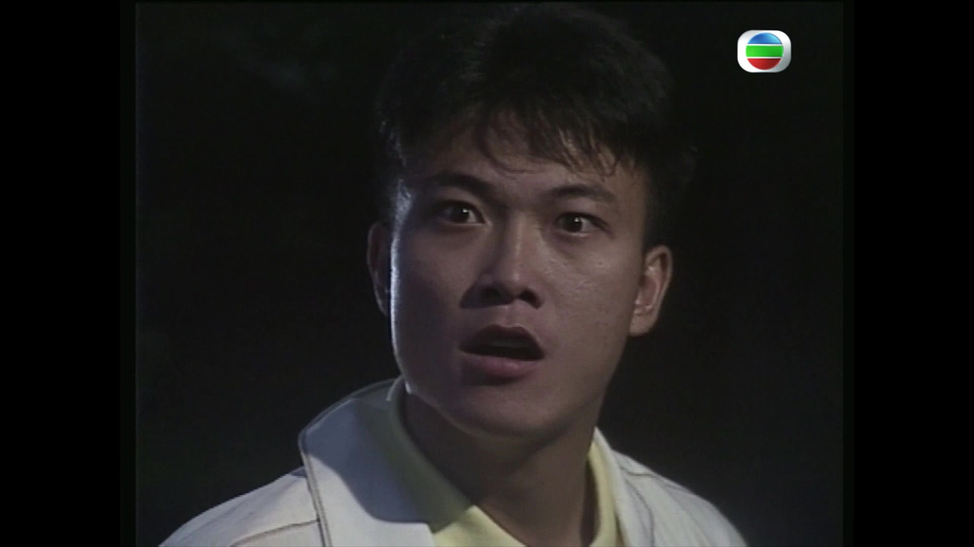 钱小豪线人钱小豪线人和mandy跳舞不想连累她码头边热吻