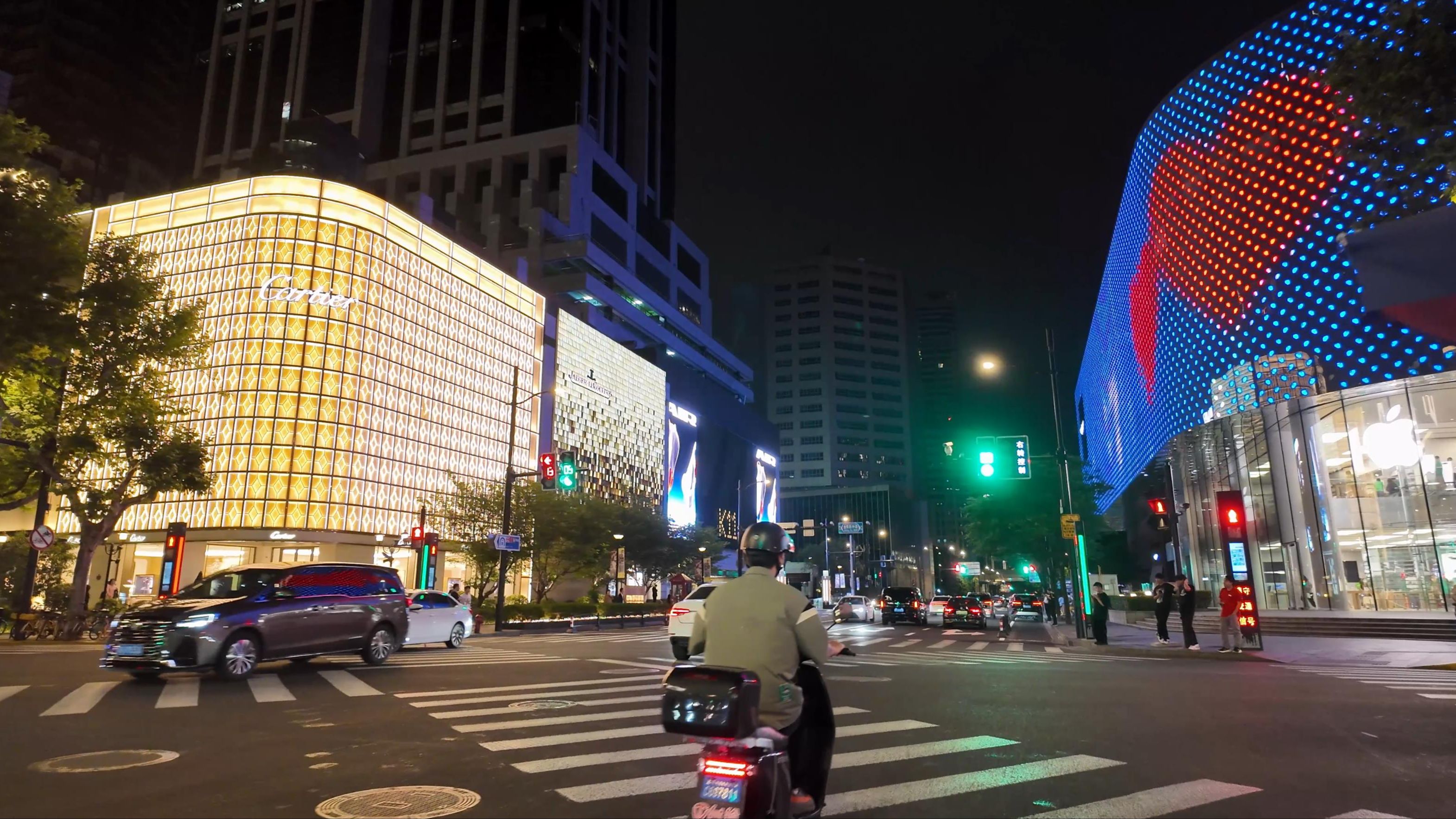 黄浦|游览 上海 街景 4K|新天地 夜景|湖滨路|虹口|东大名路|新建路|唐山路哔哩哔哩bilibili