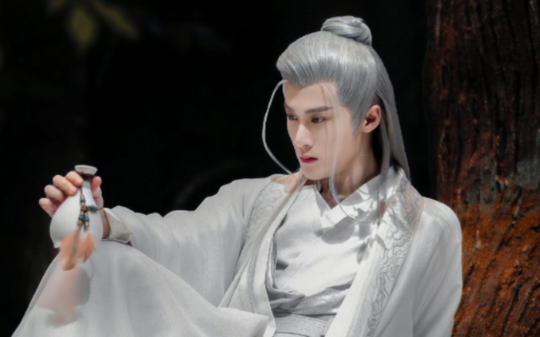 相柳:原来无力自保,无人可依,无处可去的只有我一人而已