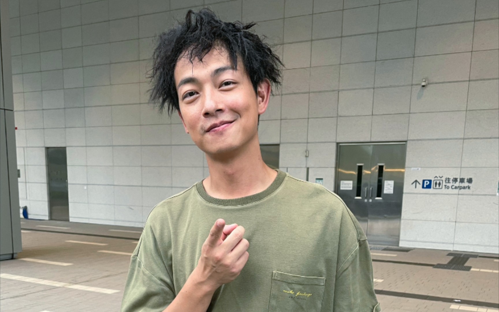 梁竞徽梁烈唯科技利于人民的全世界最厉害的就是中国没有一个地方可以