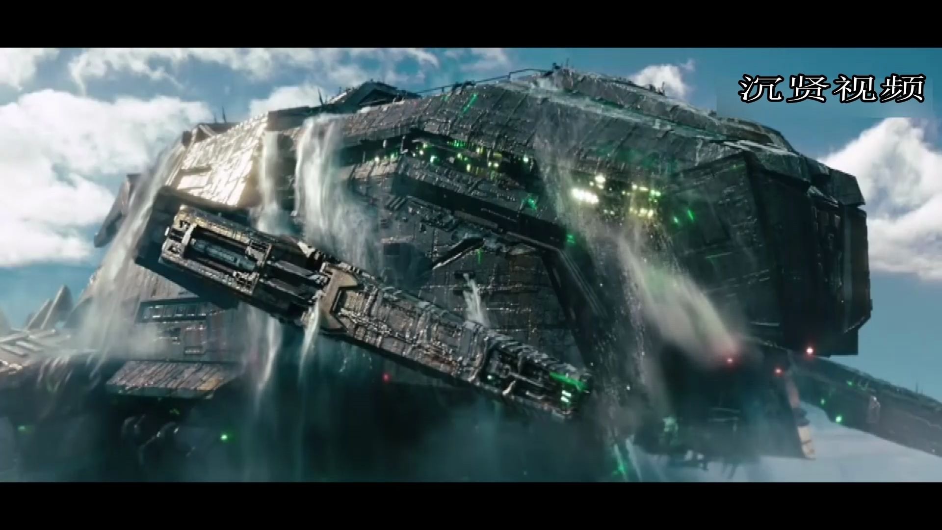 外星战舰与航母之间的较量这战舰够厉害吗刺激吗