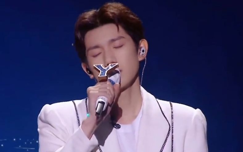 王源 常石磊逆光而来,温柔治愈