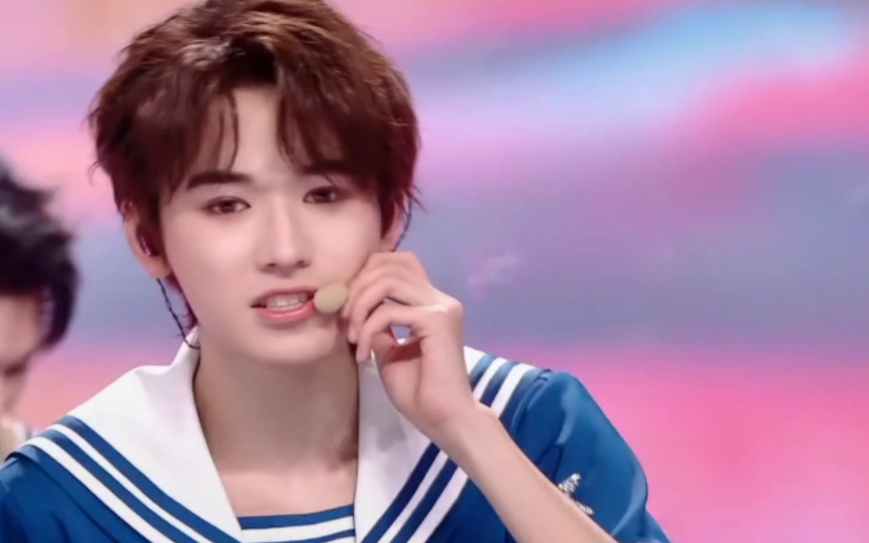 【宋亚轩】四周年演唱会《渐暖 背对地球奔跑》—轩轩cut