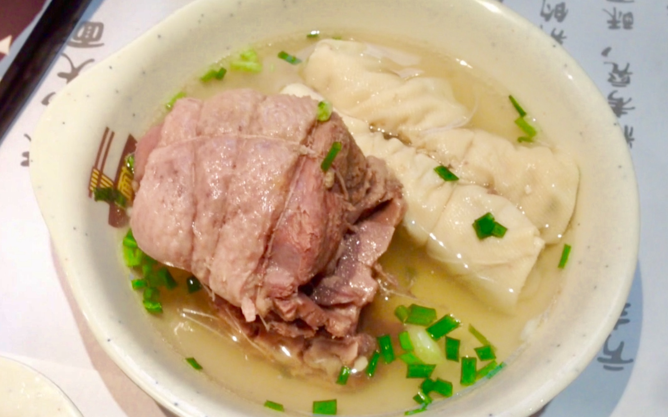 【大块酥鴨大面】到底是什么味道?【小达达】吃遍上海#s01e36