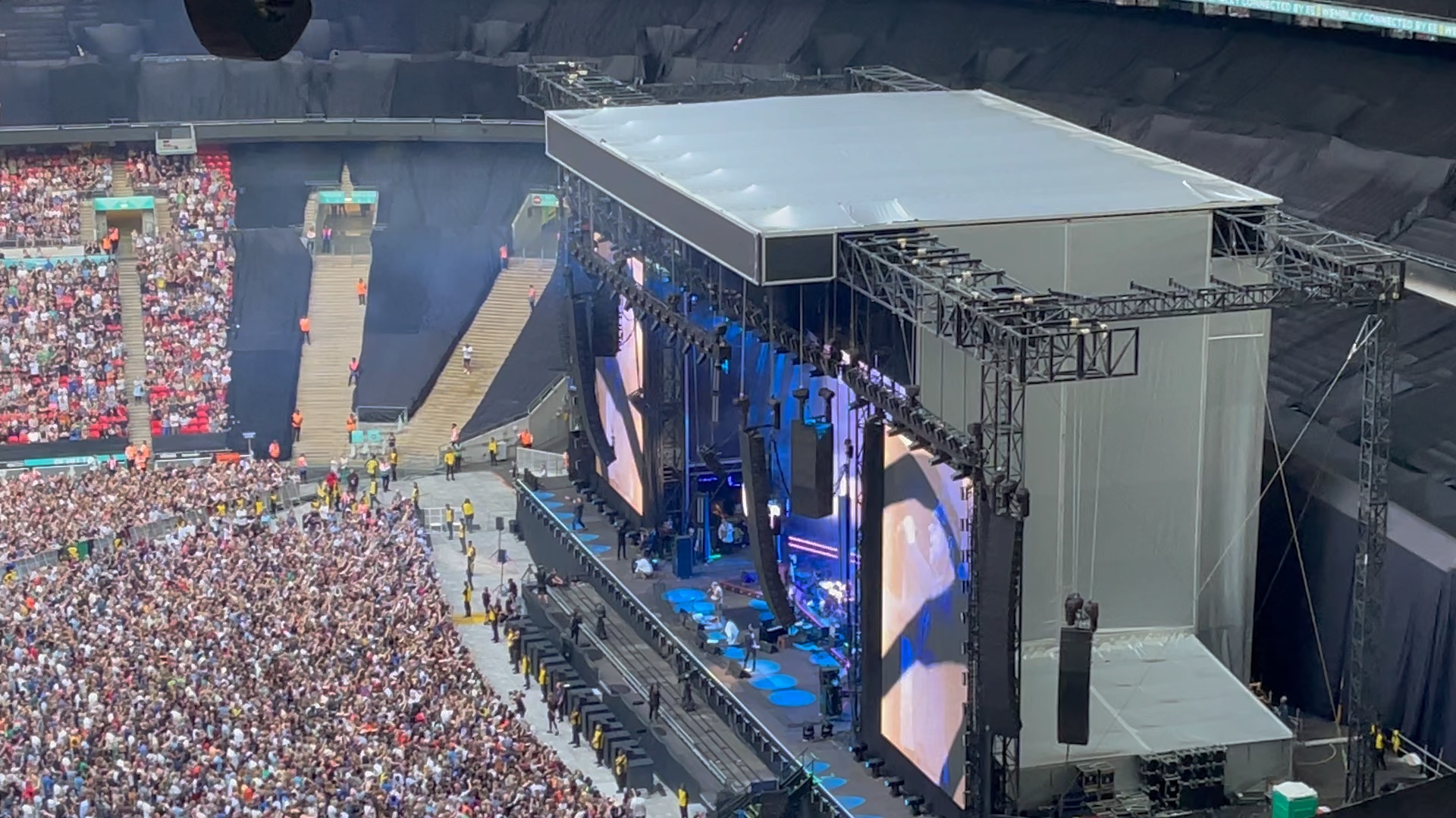 blur 20230708 wembley stadium london