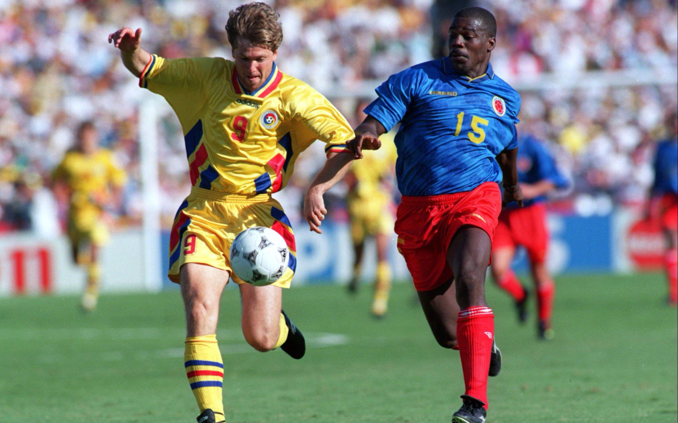 罗马尼亚"忧郁王子"拉杜乔尤(florin raducioiu)西班牙人时期进球集锦