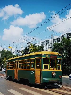 201路有轨电车太值得坐一下了!大连是个有独特风情的城市!