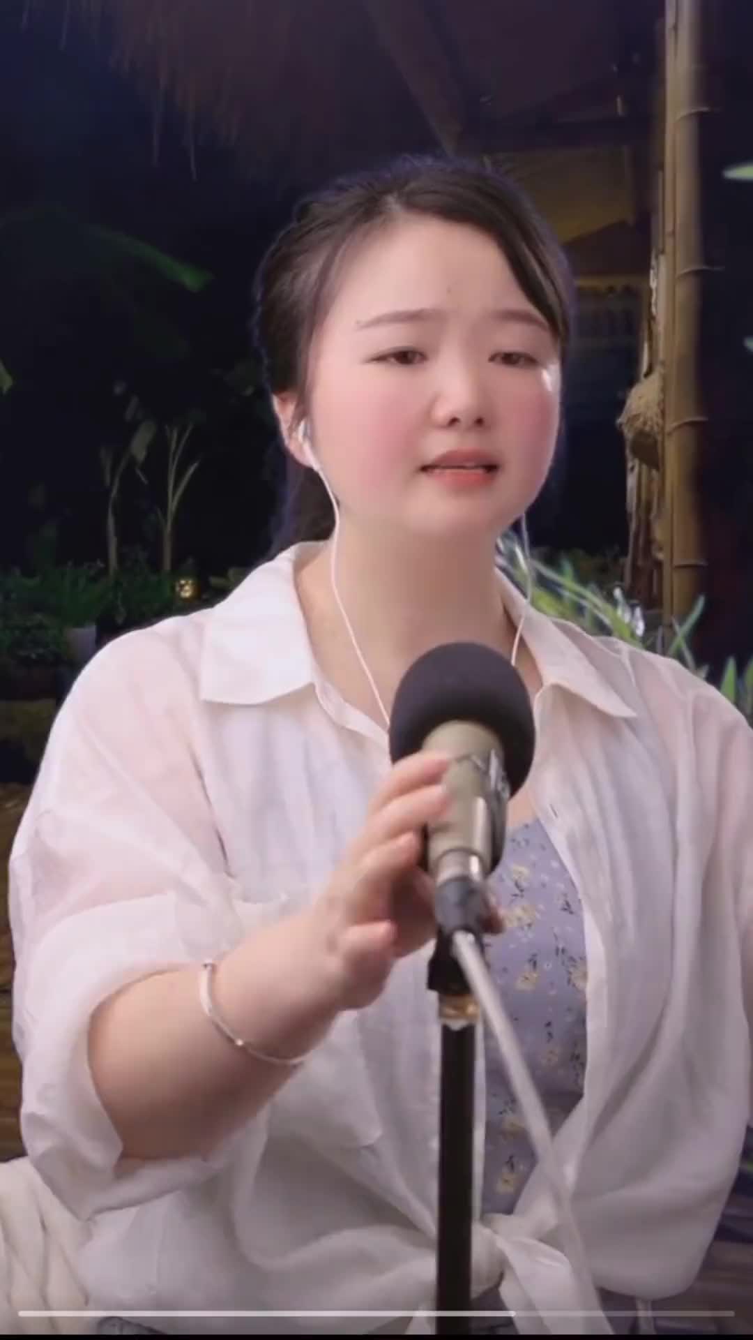 中国四大村花小薇小芳阿莲九妹经典老歌真人真唱九妹