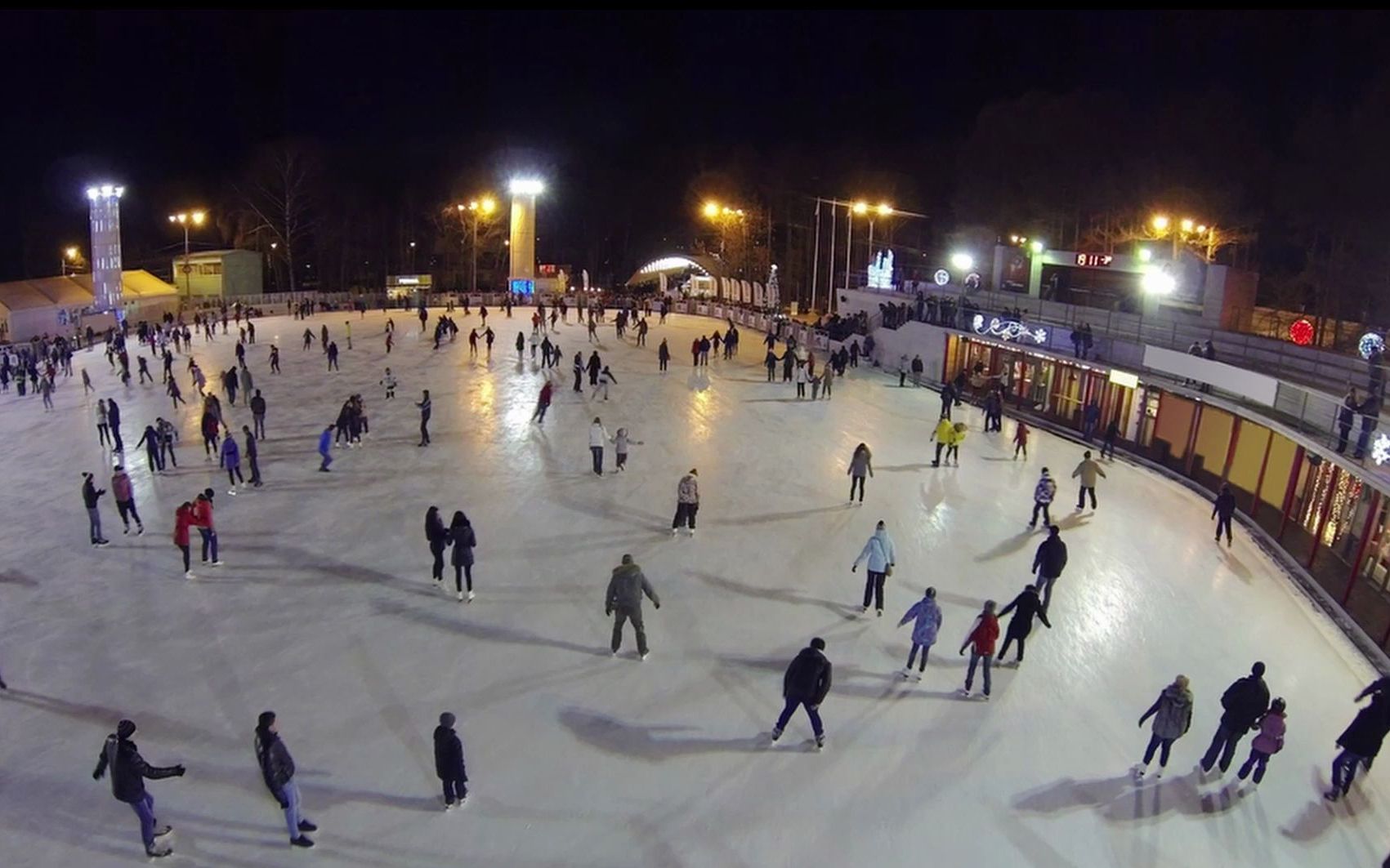 【白噪音|环境音】⛸️夜间室外滑冰场 冰刀声 练习滑行 起跳旋转落地 轻声谈话 体育运动氛围音 背景音哔哩哔哩bilibili