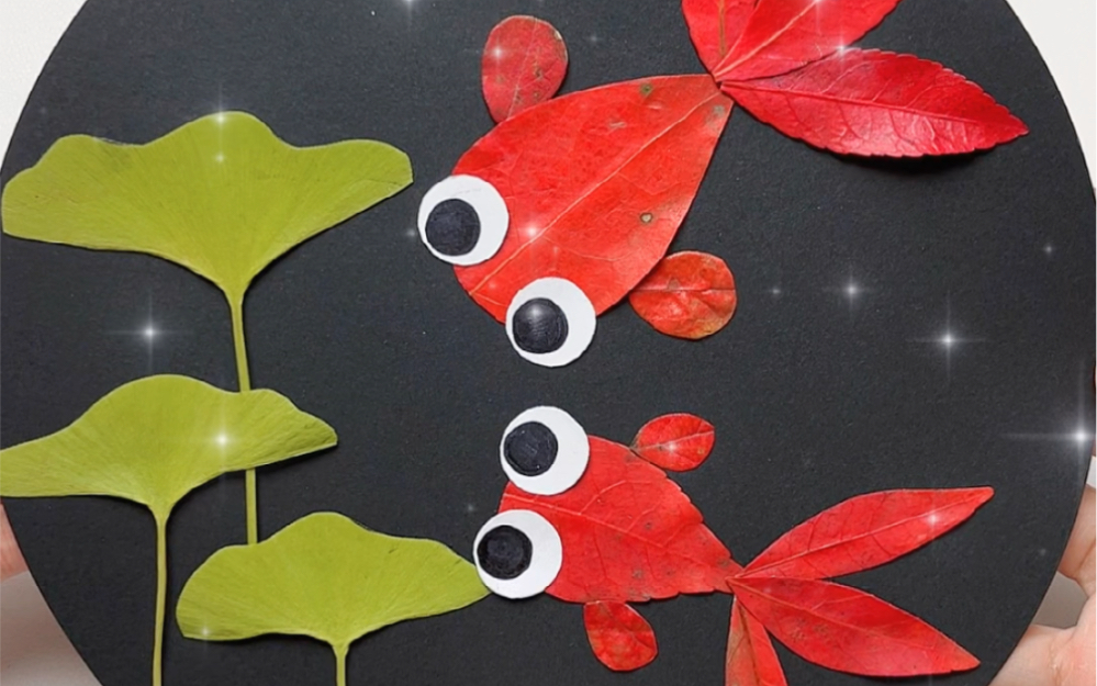 荷叶鱼塘创意树叶贴画