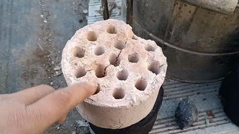 煤渣能拿来养花吗 不要钱的好材料 这样处理一下就能用 哔哩哔哩 Bilibili 煤渣能拿来养花吗 不要钱的好材料 这样处理一下就能用 哔哩哔哩 Bilibili