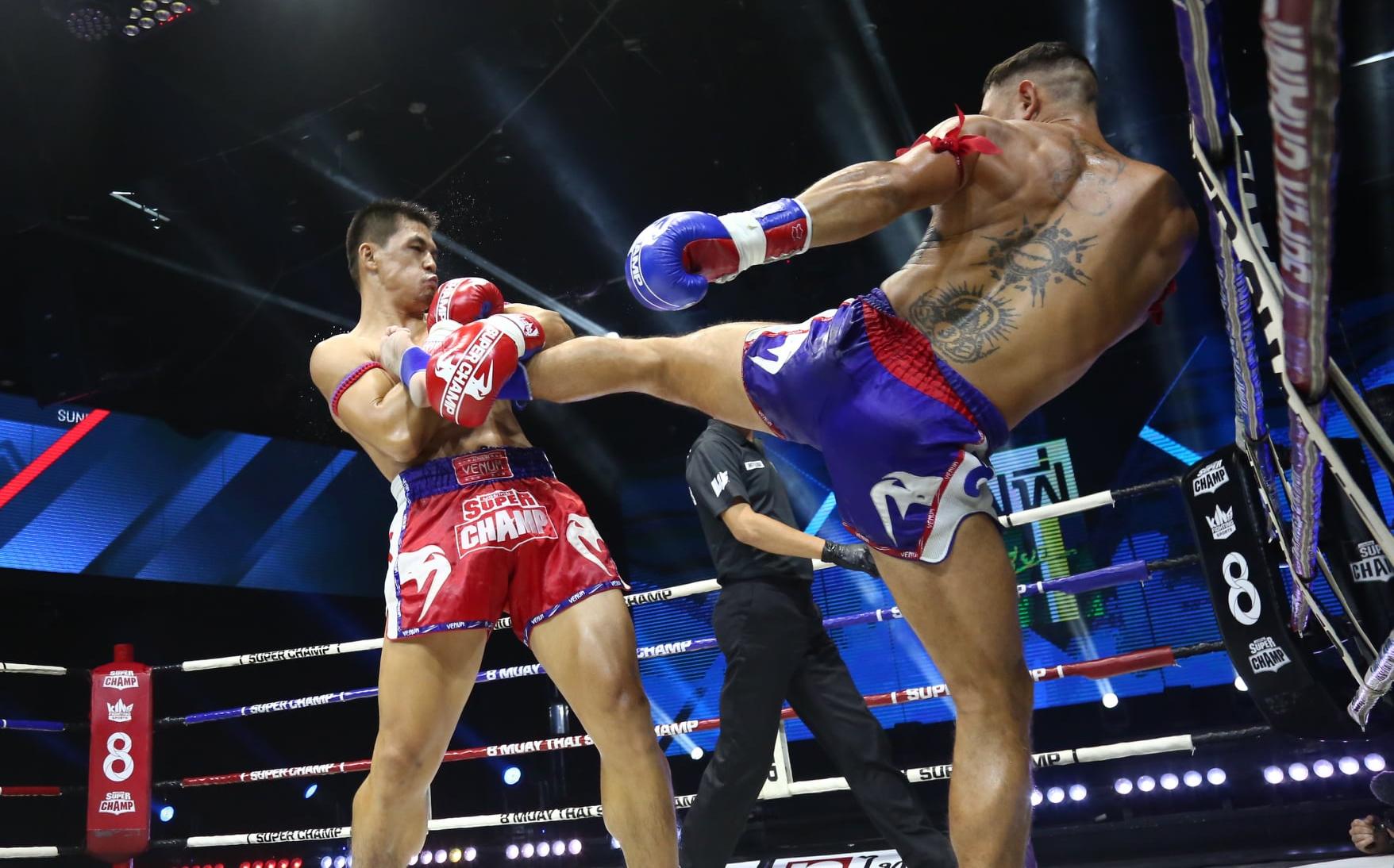 泰拳超级冠军71公斤级泰国选手detrit vs澳大利亚选手乔丹·菲尔丁