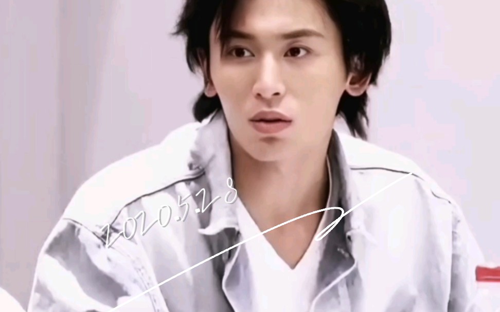 28】张哲瀚—是世界上其他人的善意打动了他——周子舒(温柔且强大)