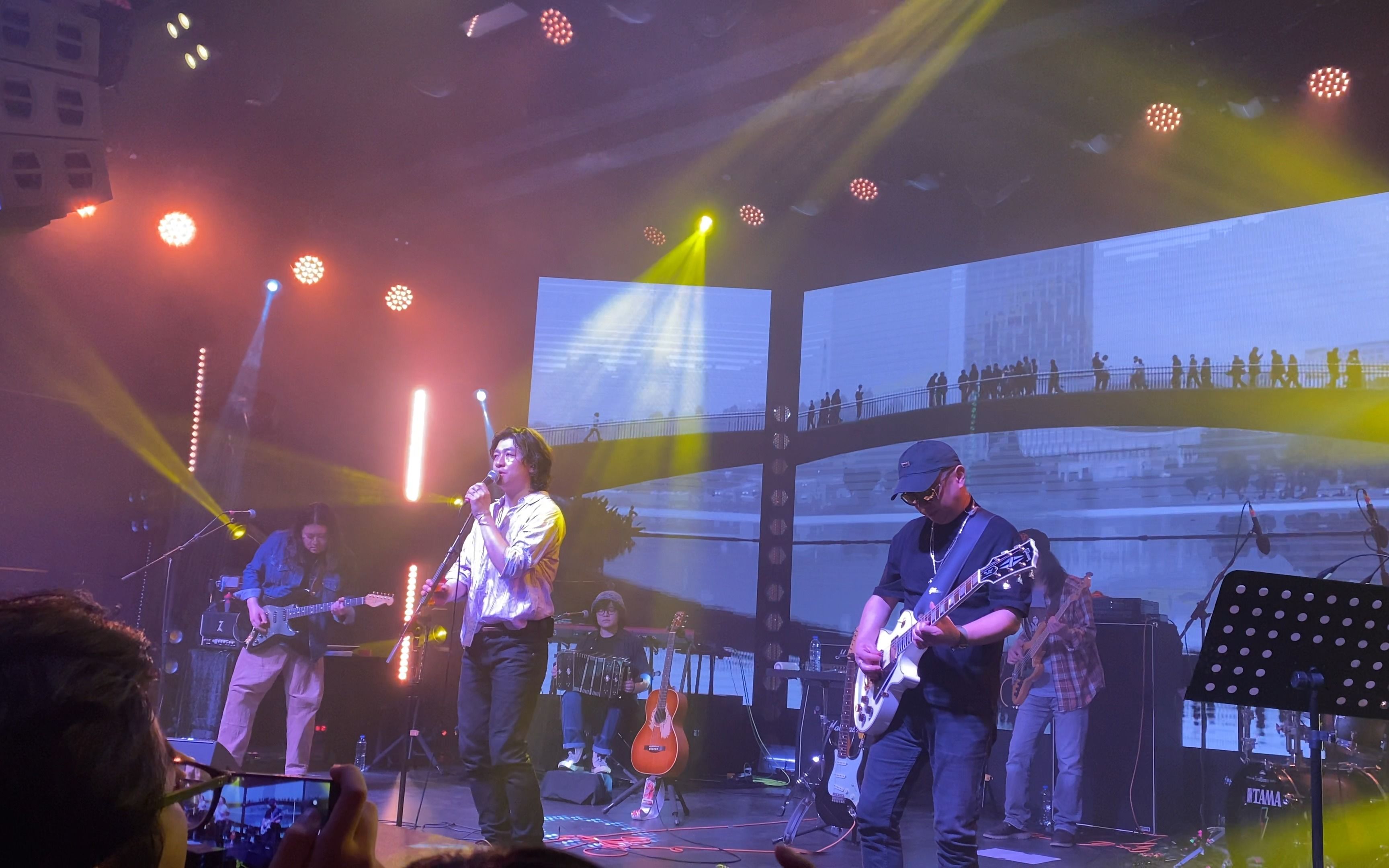 【低苦艾】23巡演天津站《兰州,兰州》 - soulsence livehouse前排