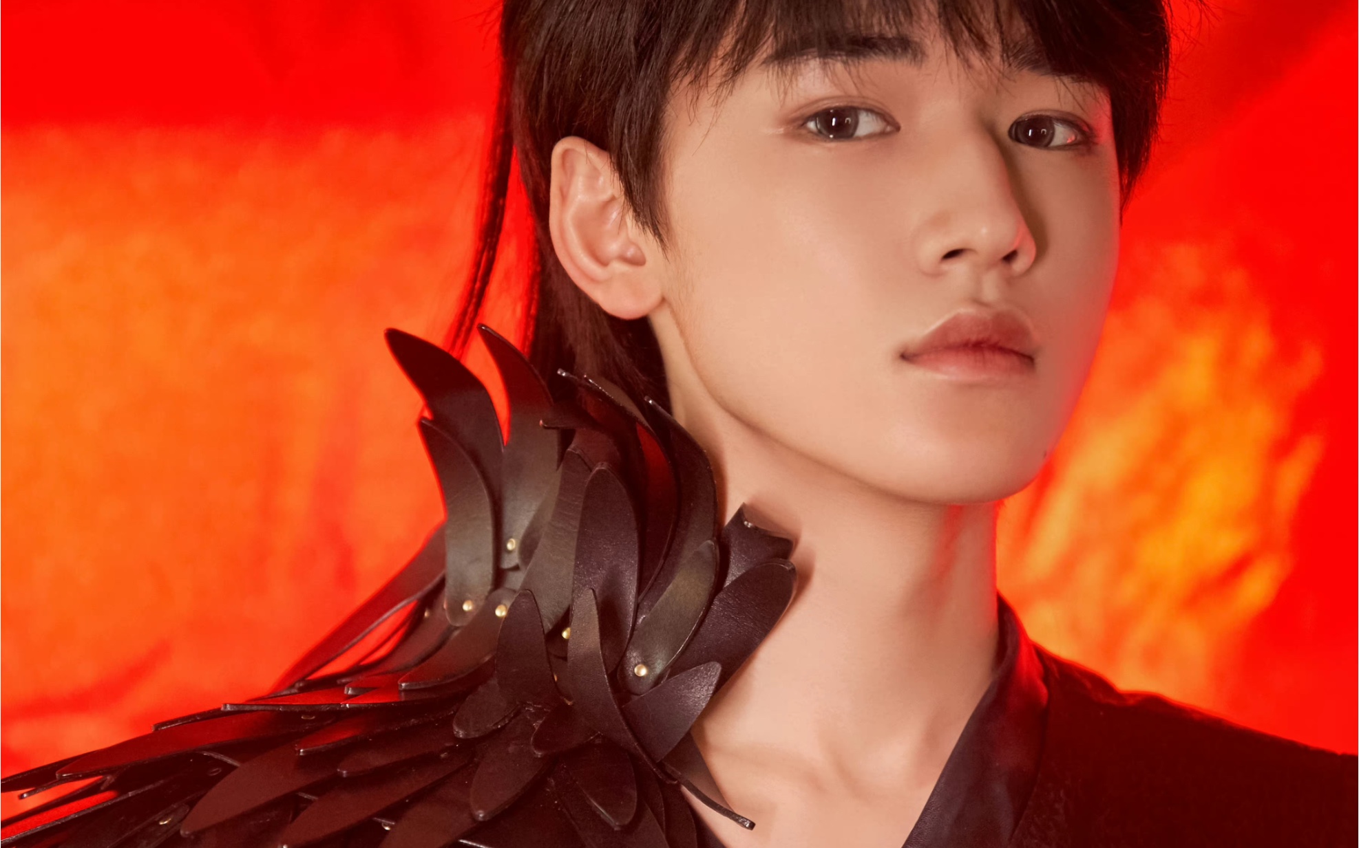 【宋亚轩】朱雀练习室直拍|赤红朱雀会～飞～过～_哔哩哔哩_bilibili