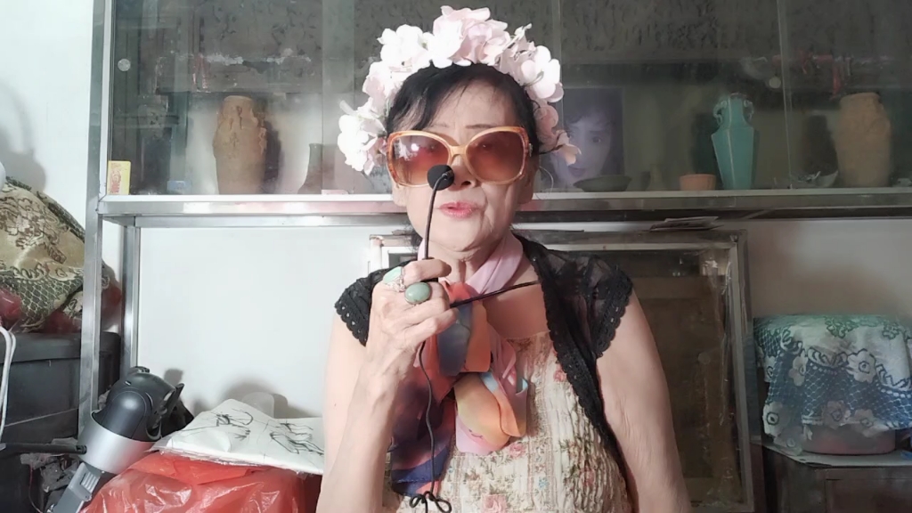 《西街女王明灯主播》:世遗泉州东海浔埔