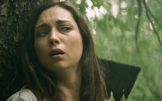 残忍屠夫丛林狩猎游客,还将游客做成食物吃掉,惊悚电影《屠夫》